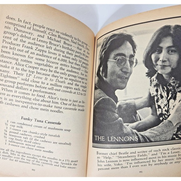 Vintage Cookbook Rock Stars Recipes Photographs Beatles Jackson 5 More 1st Ed. - Picture 2 of 11